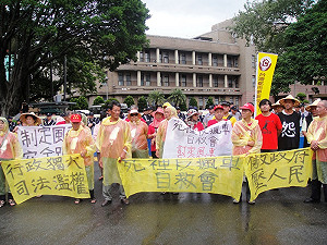 反瘋車13人遭起訴 民團悲呼司法濫權