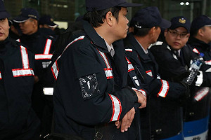 採訪需穿背心？記協：沒人能認定誰是記者