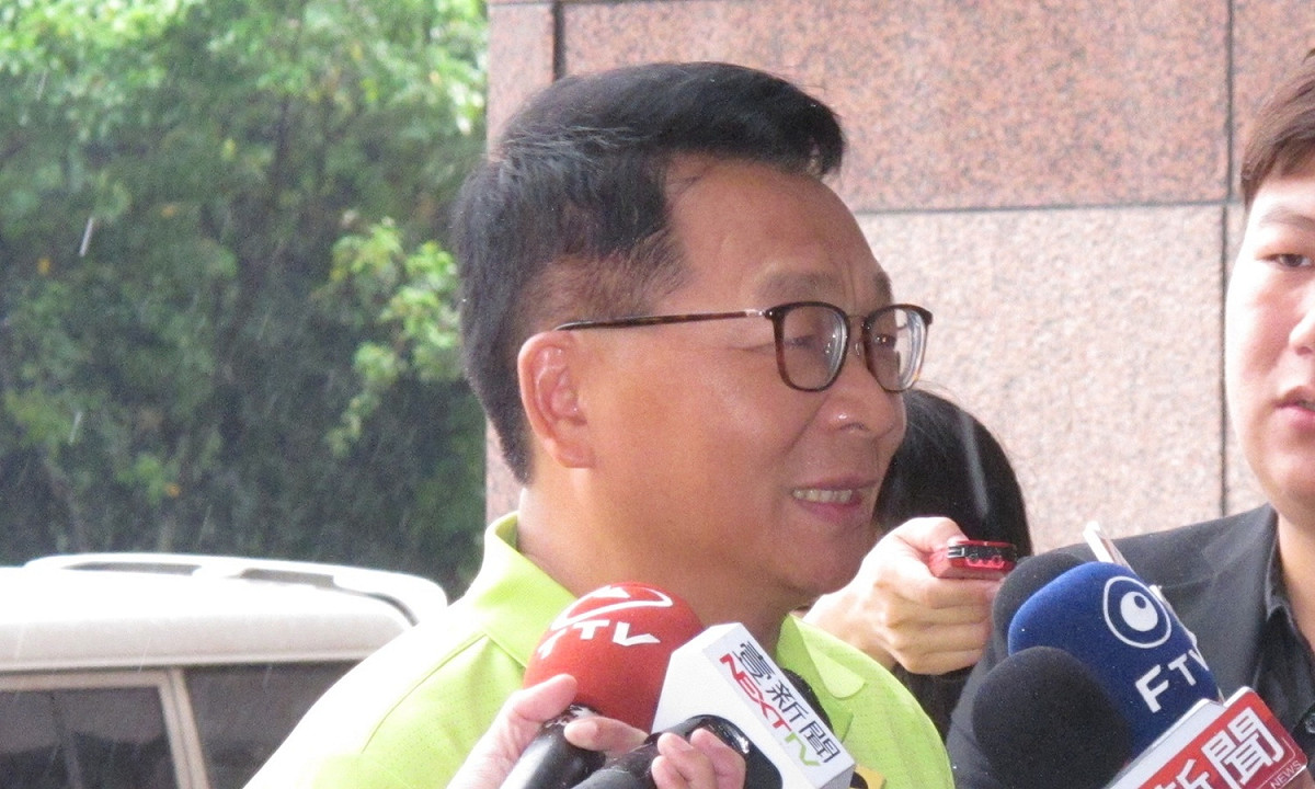 民進黨立委陳歐珀12日表示，希望以抽籤方式決定黨內初選時程。 圖：林朝億/攝