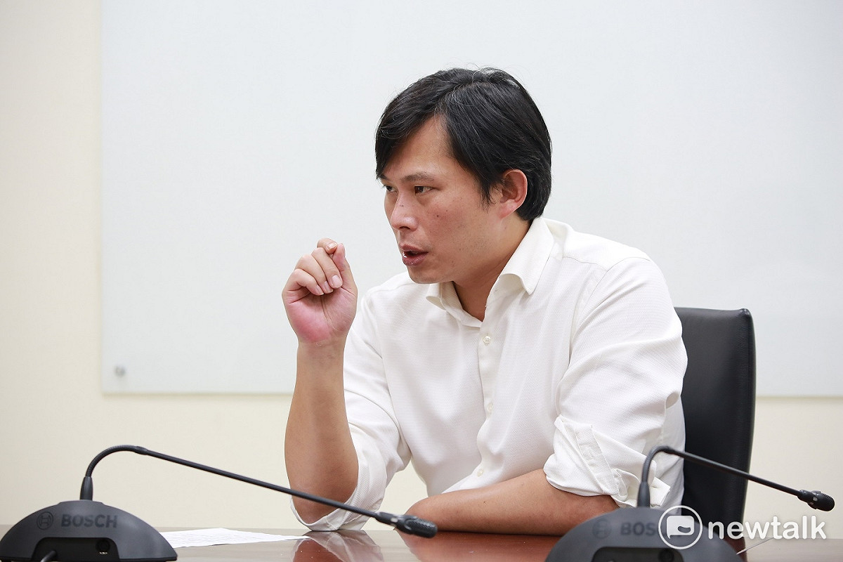 在歷經罷免投票考驗的時代力量立委黃國昌今(18)日也回應，認為下次罷免也不會成功。 圖：新頭殼資料照片