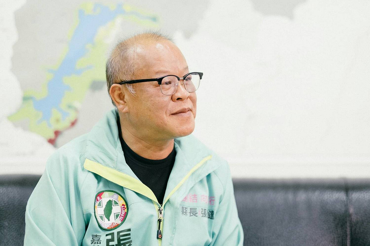 張明達競選總部在今 (6) 天進一步召開記者會，除了提出證據證明翁章梁陣營採詐術過濾電話證據，還要求中央黨部撤銷翁章梁候選人資格。 圖：張明達競選總部/提供