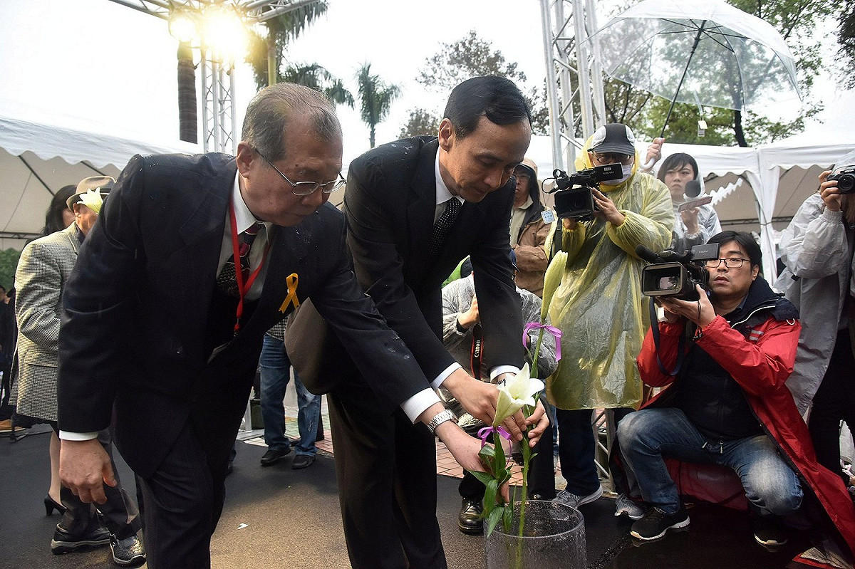 時逢二二八事件71週年，新北市政府今(28)日也在三重區和平紀念公園舉辦新北市二二八事件紀念活動。 圖：新北市政府/提供