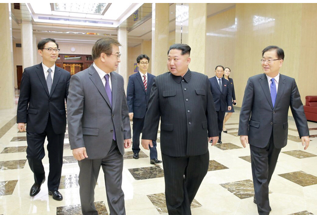 朝鮮領導人金正恩會見南韓代表，達成協議，四月兩韓峰會在板門店舉行。 圖：取自青瓦台臉書