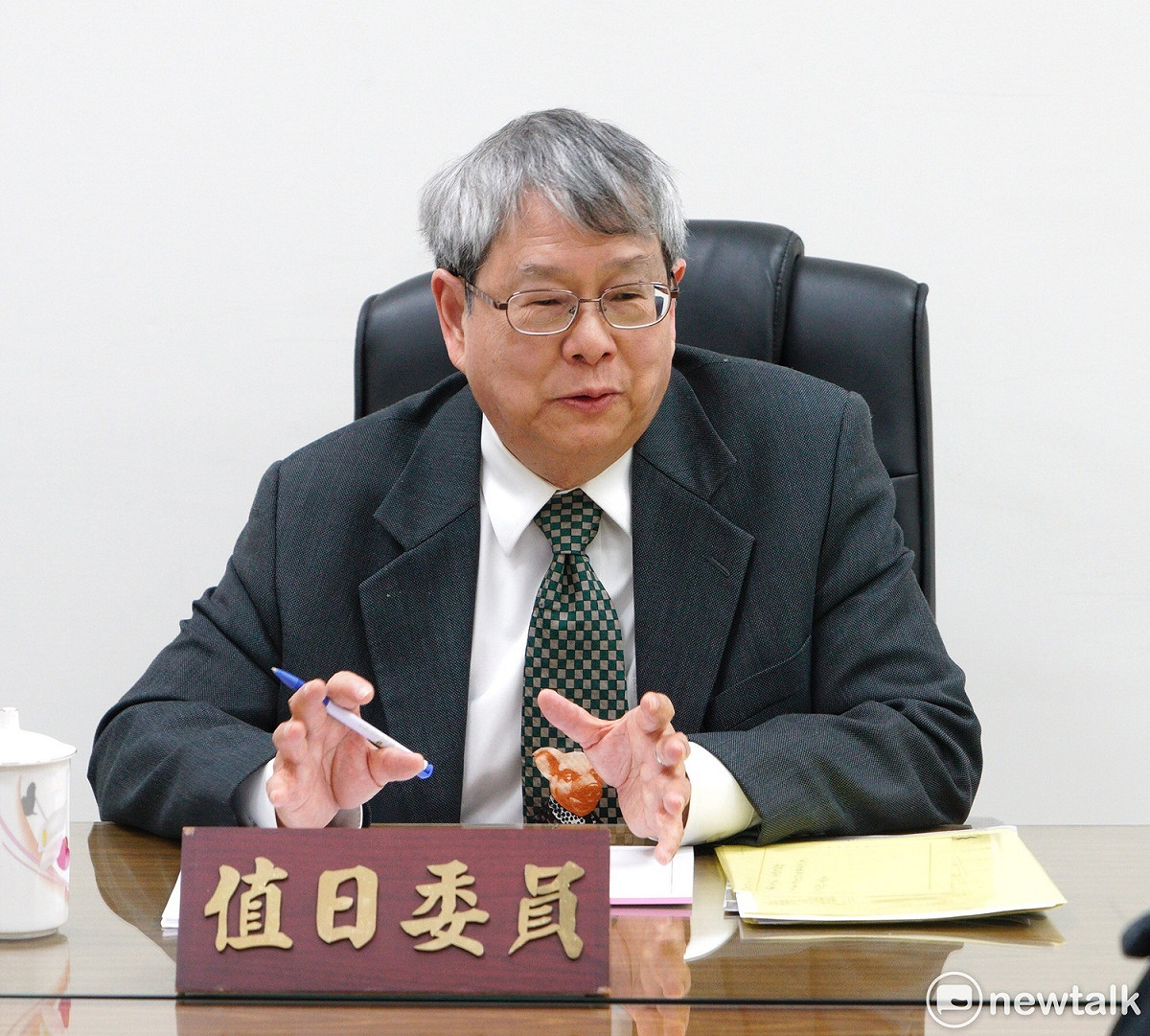 監察委員陳師孟19日接受寶島聯播網訪問。 圖：新頭殼資料照片