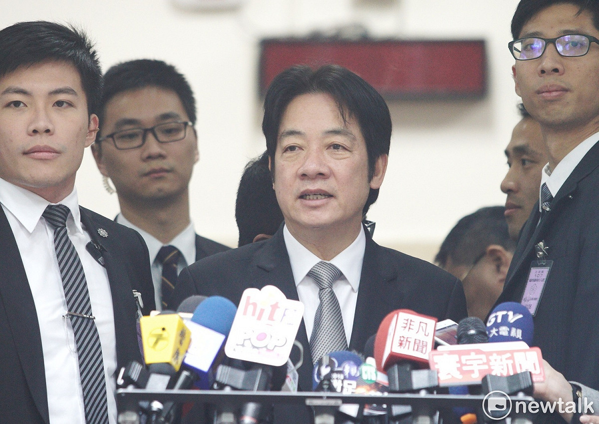 行政院長賴清德到立法院院會備詢前受訪。 圖：新頭殼資料照片