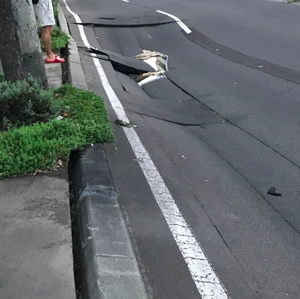 日本網友表示，北海道地震過後有多處停水，希望親友能皆能平安渡過這次災情。 圖：翻攝Instagram