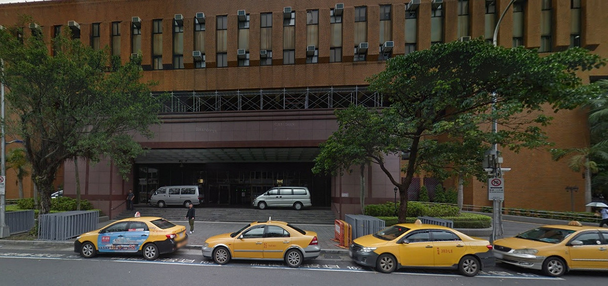 台北地院有法官助理確診。 圖：翻攝Google地圖
