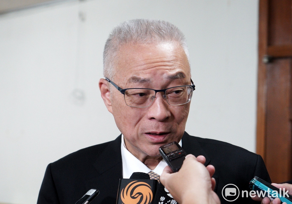 針對立委葉宜津有意提案，欲將國安法納入網路，以抑制假新聞氾濫，國民黨主席吳敦義今（１９）上午反駁。如果連網路、新聞都要管，不知道會讓台灣倒退多少年，並怒批不要再亂搞了。圖為新頭殼資料照。 圖：張良一/攝