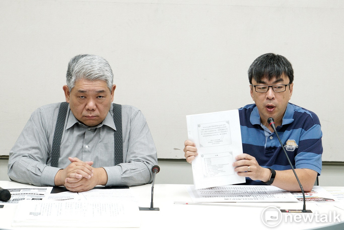 民進黨立委王榮璋、段宜康舉行「反對NCC違法擴權」記者會。 圖：張良一/攝