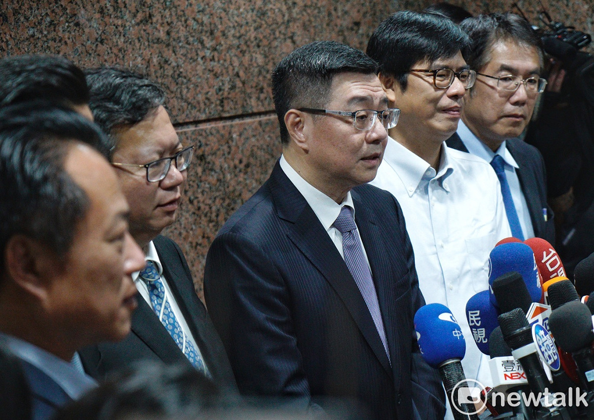 行政院長卓榮泰26日接受電台主持人簡余晏訪問。資料照片。 圖：張良一/攝