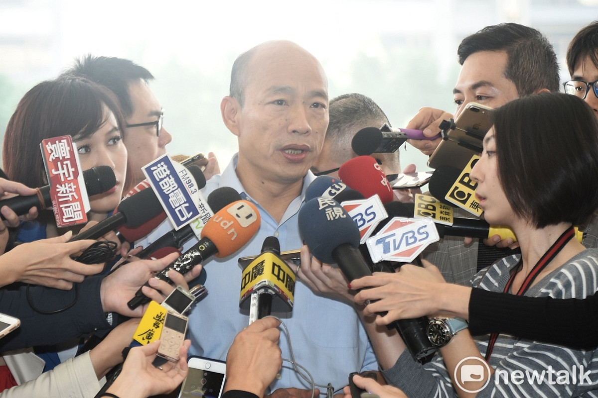 國民黨主席吳敦義日前表示黨內初選的登記與繳作業費辦法，外界質疑其「卡韓」。 圖：張良一/攝（資料照）