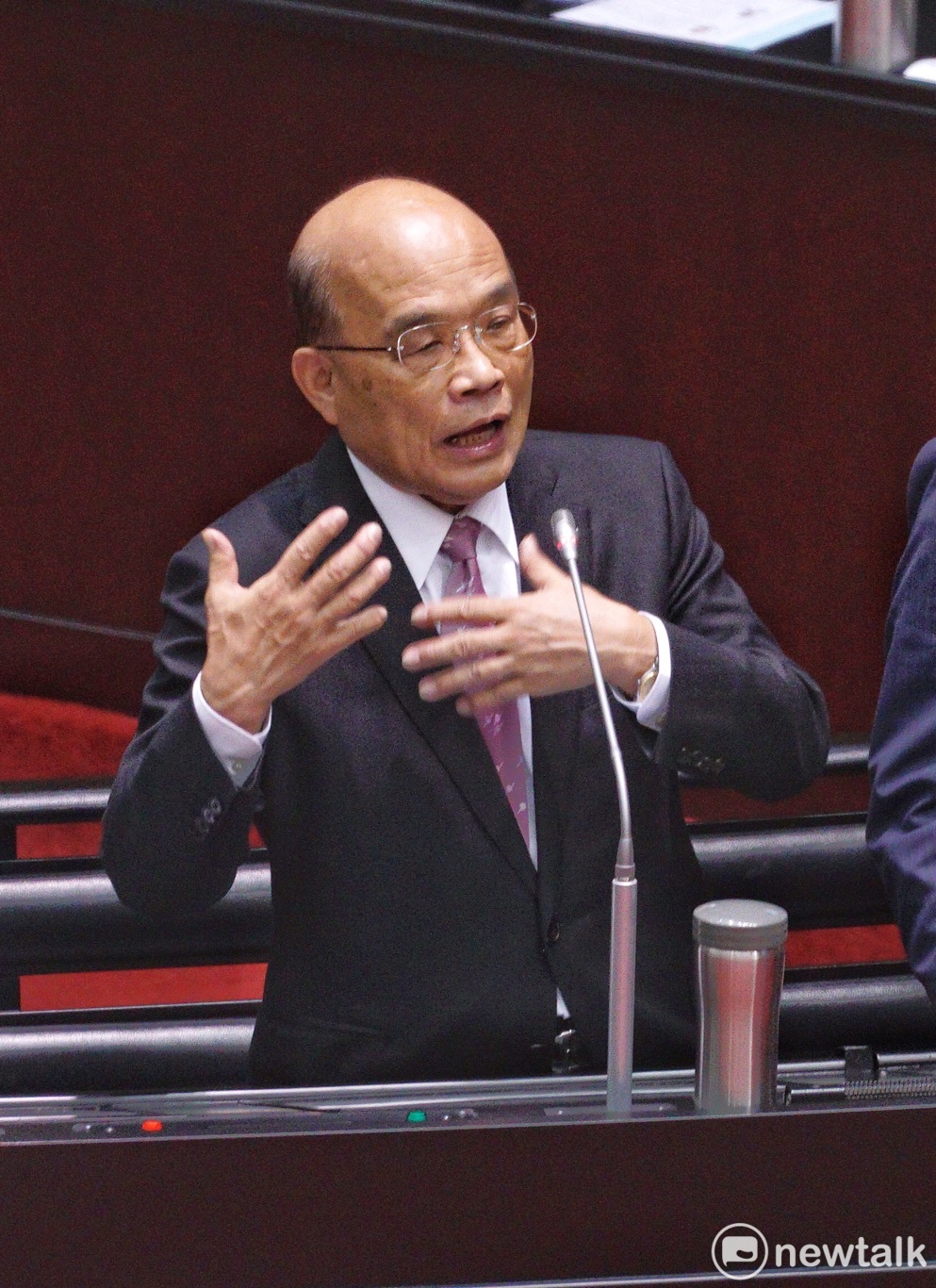 行政院長蘇貞昌在立法院院會備詢。 圖：張良一/攝（資料照片）