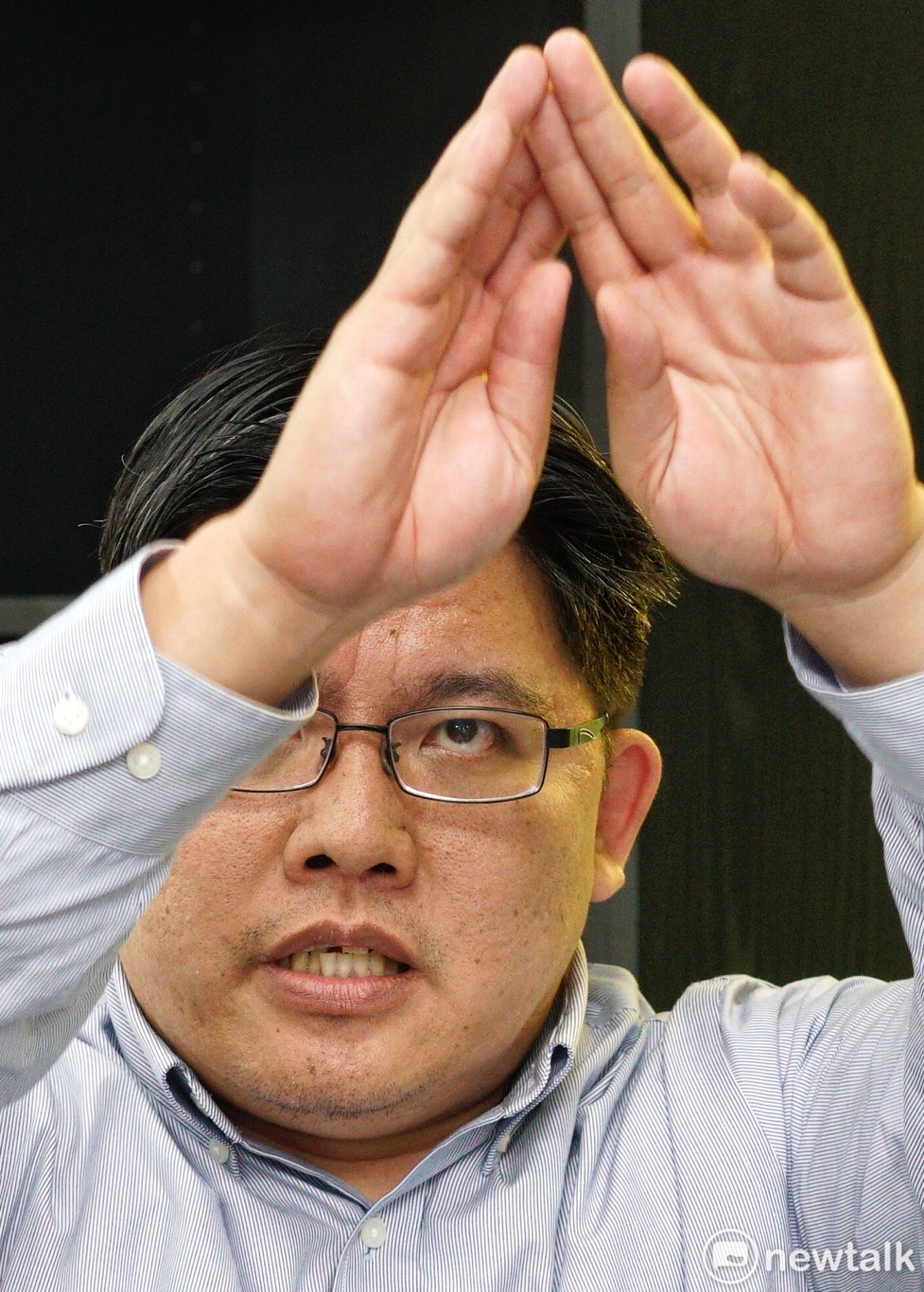 時代力量新任黨主席邱顯智接受新頭殼專訪。 圖：張良一/攝