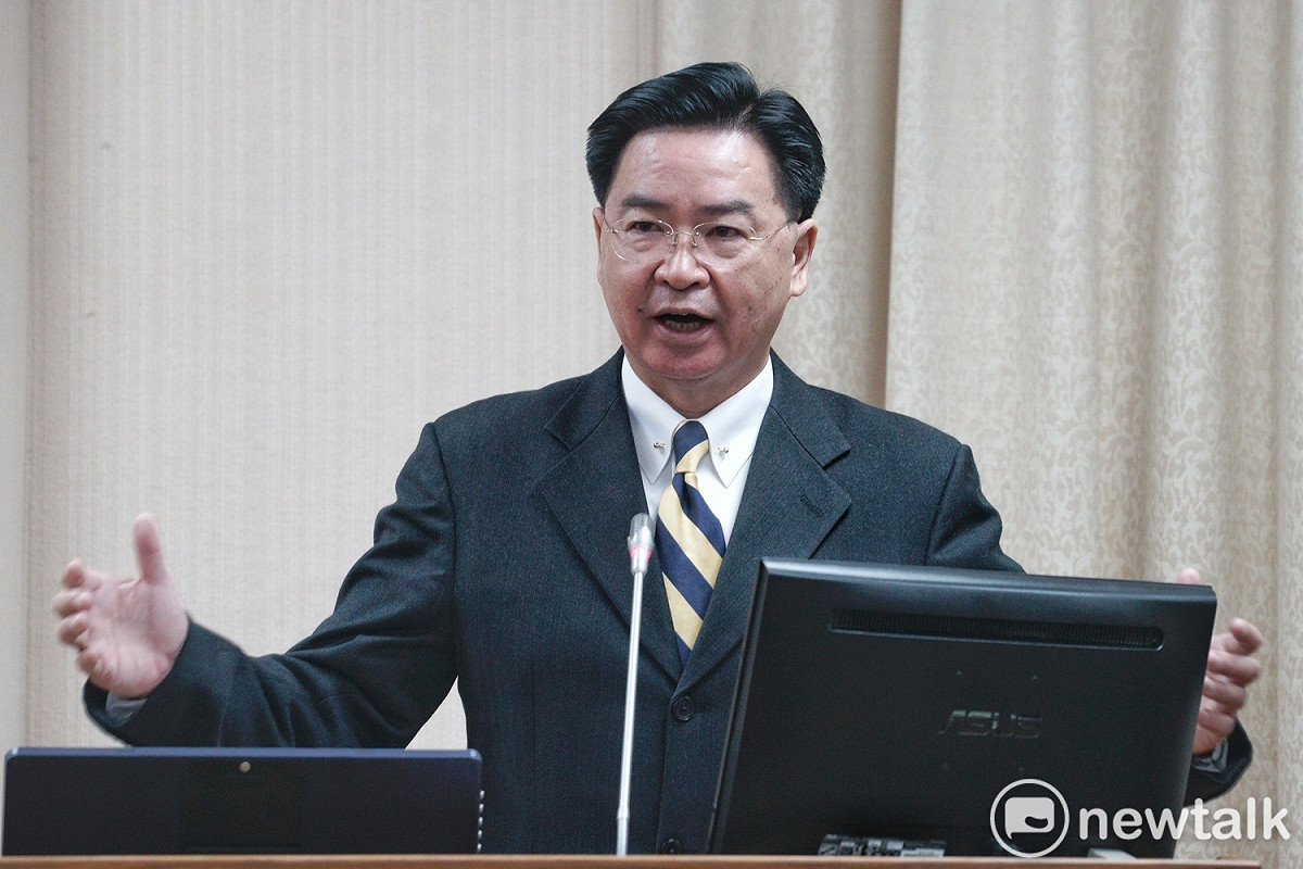 外交部長吳釗燮在立院外交及國防委員會備詢。 圖：張良一/攝(資料照)
