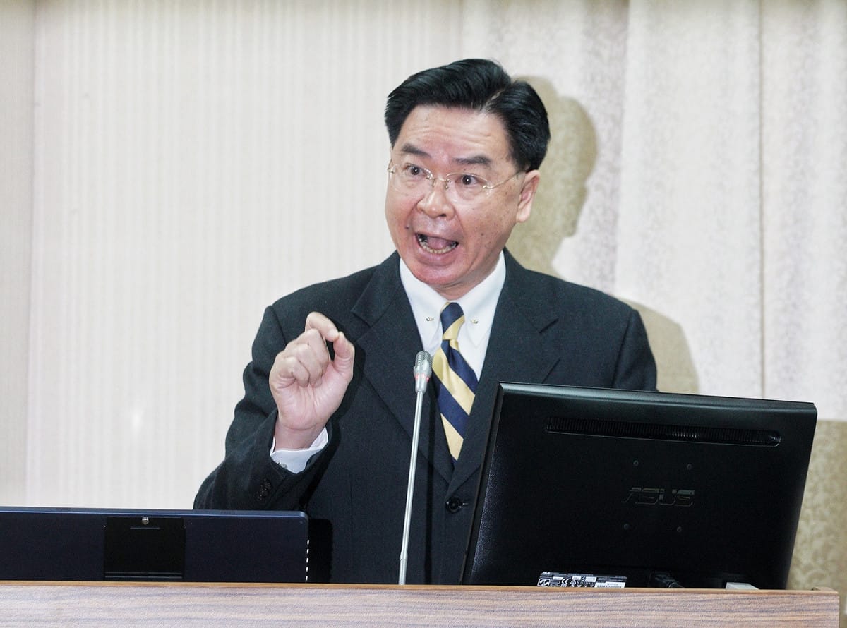 外交部長吳釗燮在立院外交及國防委員會備詢。 資料照片：張良一/攝