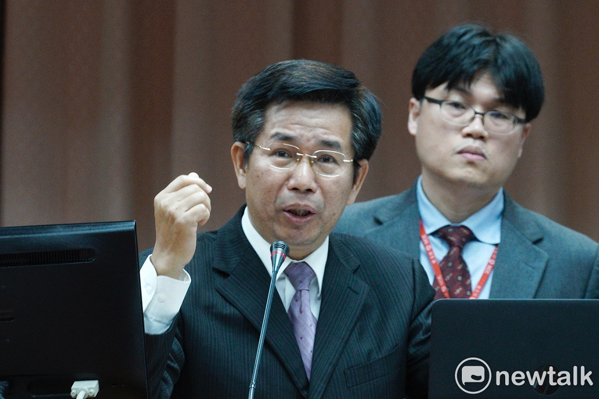 教育部長潘文忠在立院教育及文化委員會備詢。 圖：張良一/攝