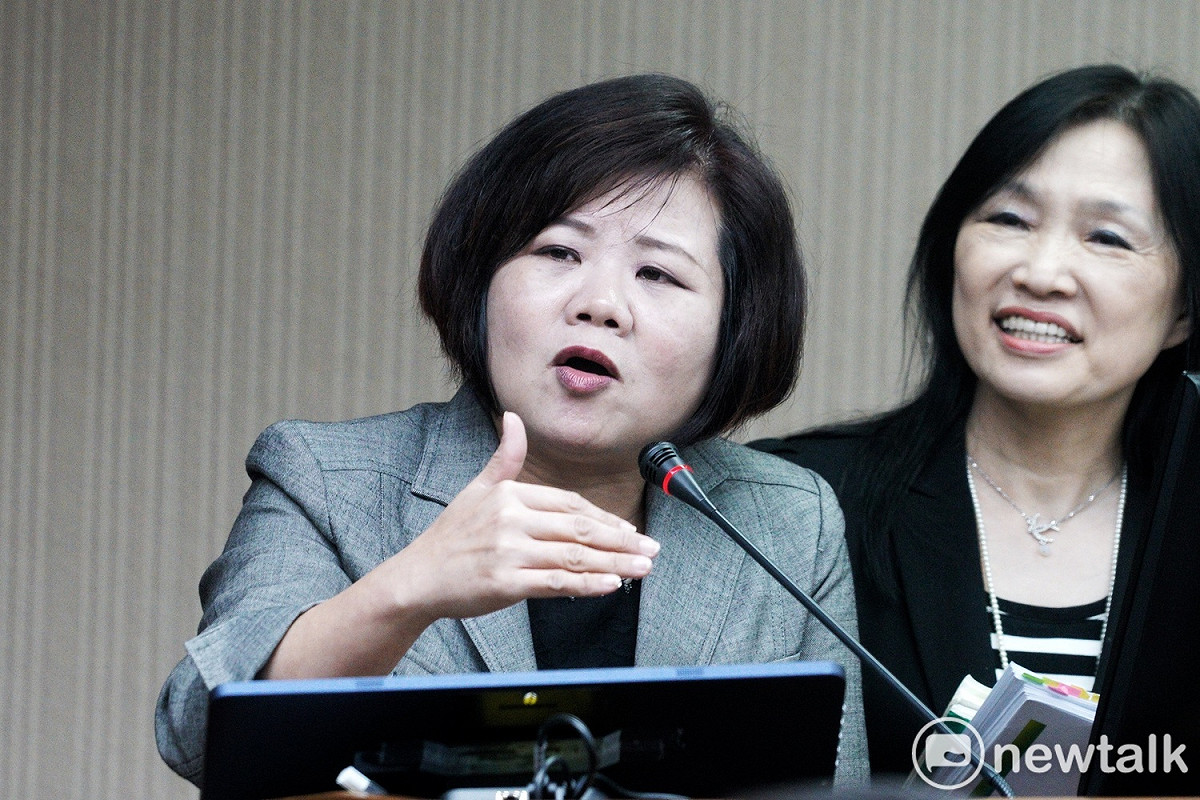 勞動部長許銘春承諾最快今天下午可以公布勞檢結果。 圖：張良一/攝