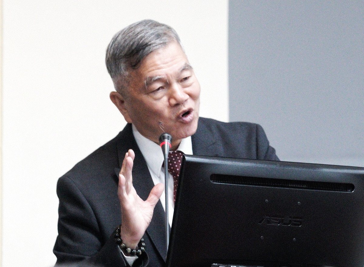 經濟部長沈榮津宣布，台商回台投資累計已逼近2800億，年度目標上修至5000億。 圖：張良一/攝（資料照片）