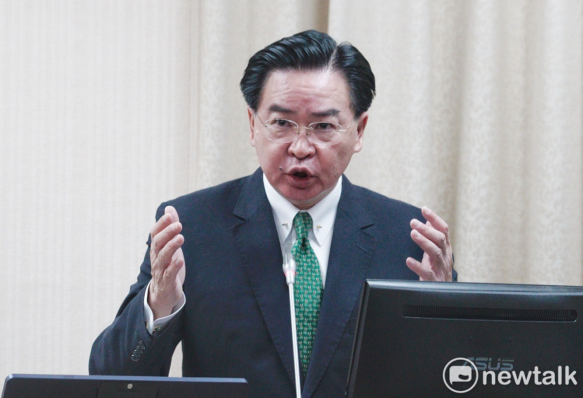 外交部長吳釗燮在立院外交及國防委員會備詢。 圖：張良一 / 攝