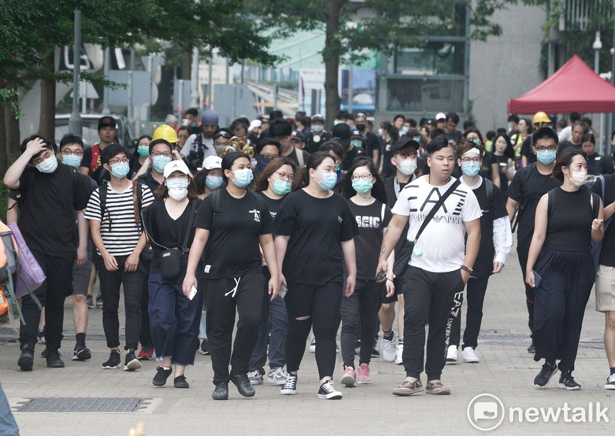 反送中抗議行動持續延燒，民眾今（17）日持續上街表達訴求。  圖 : 張良一/攝
