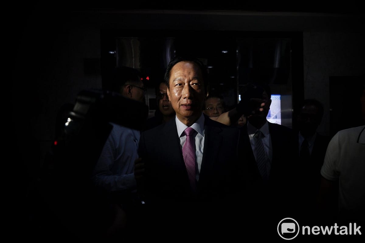 郭台銘今日卸下鴻海董事長職務。 圖：張良一/攝