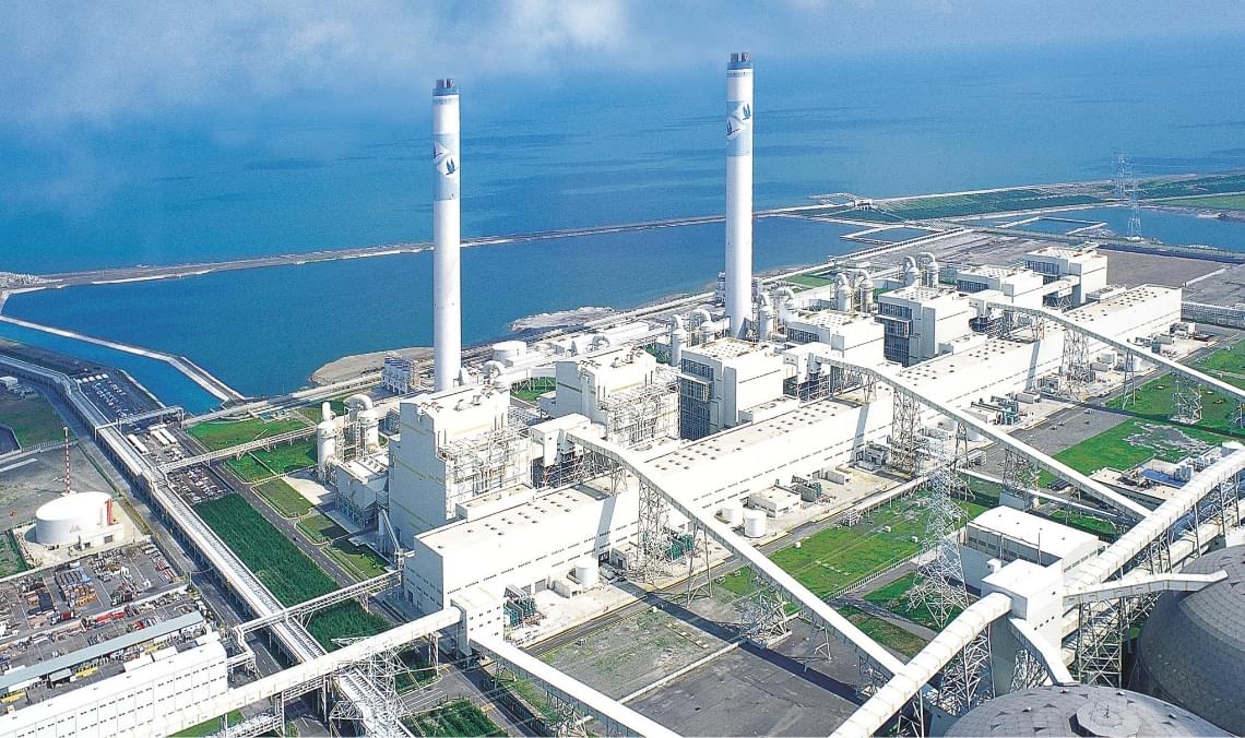 為維護空氣品質及民眾健康，環保署在六輕工業區等台灣5座特殊性工業區共設置35個監測站。 圖：取自台塑石化官方網站