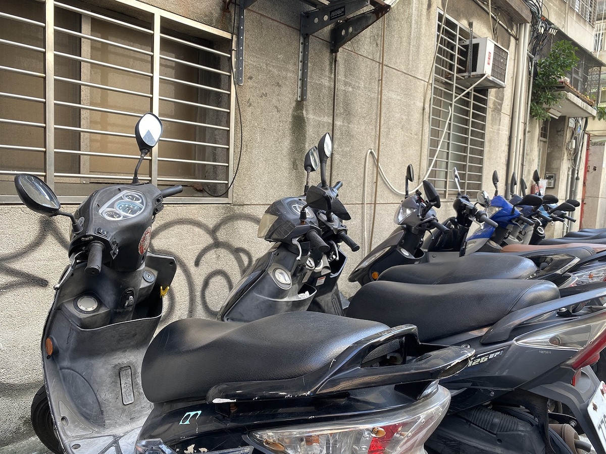 環保署表示，自明（109）年1月1日起，民眾汰換老舊機車環保署最高補助新台幣5,000元。 圖：閻芝霖/攝