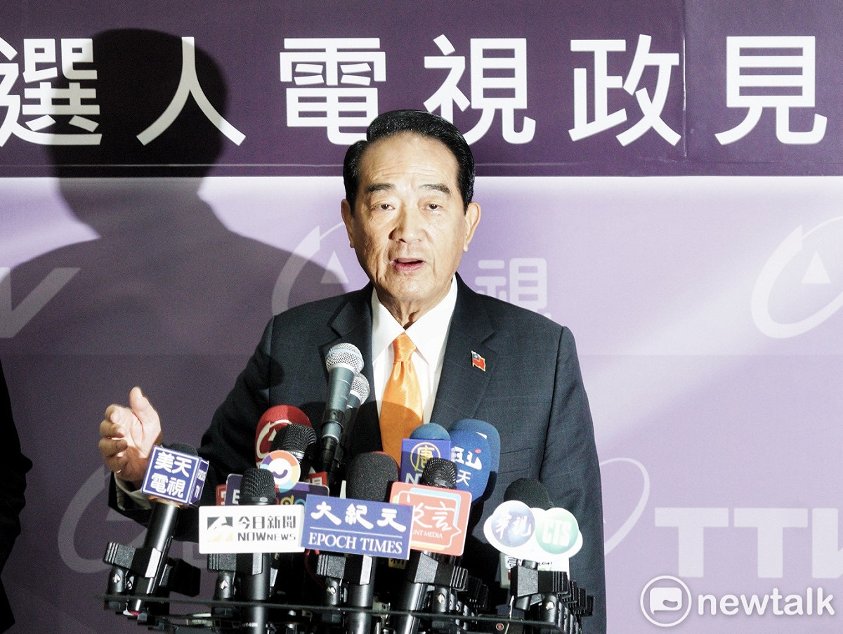 親民黨總統候選人宋楚瑜重申他若當選，會「只做一任、撥亂返正。」 圖：張良一/攝