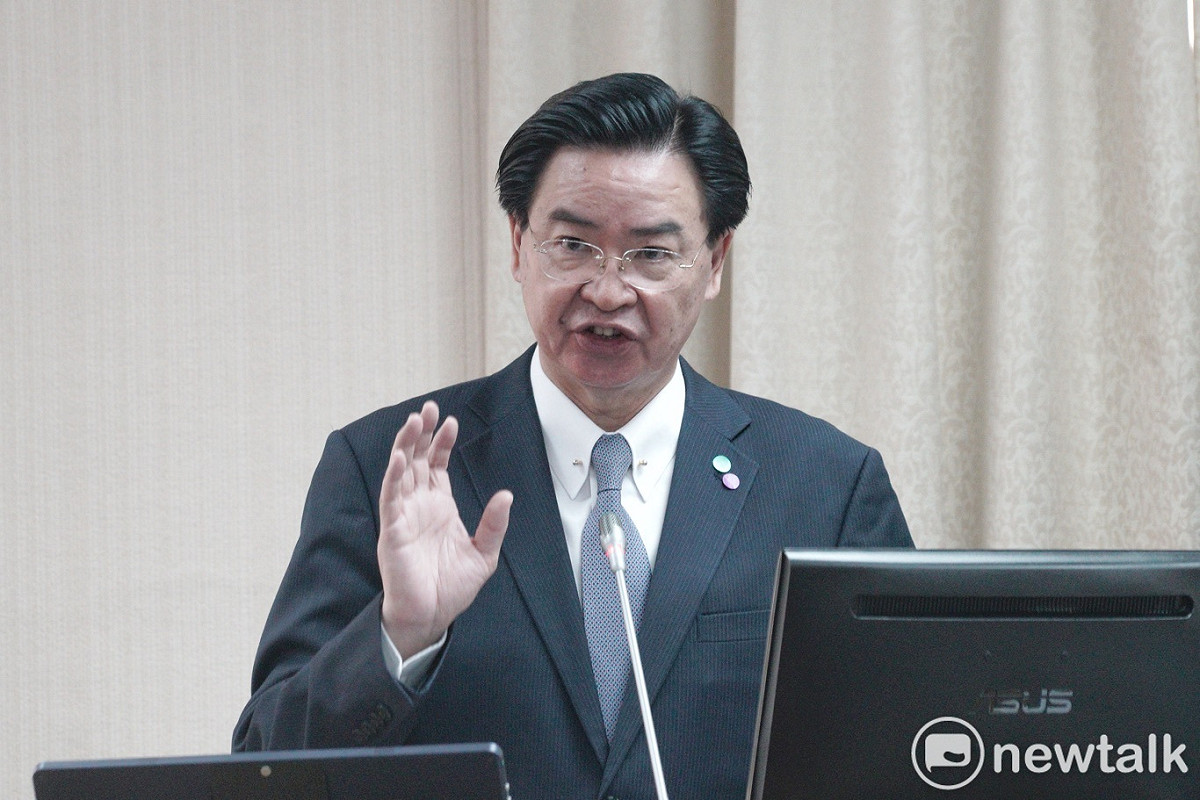 對於外界向台灣請益防疫狀況，外交部長吳釗燮透露，外交部已三度召集各國大使、代表做說明。 圖：張良一/攝（資料照）