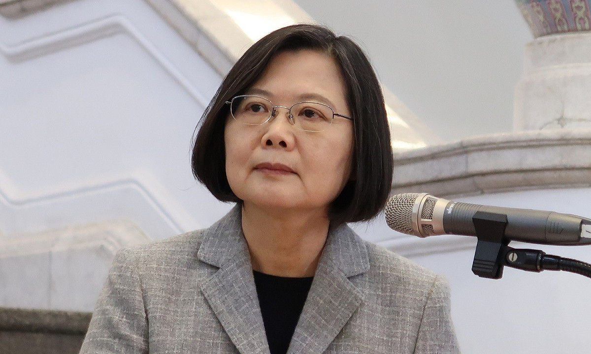 總統蔡英文昨宣布台灣將捐贈口罩支援疫情嚴重國家，今歐盟執委會主席范德賴恩發文感謝台灣。 圖：林朝億/攝（資料照片）