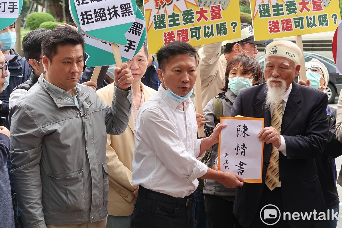 民進黨台北市主委選舉，薛凌陣營及黃慶林互控對方送禮。  圖：林朝億 / 攝