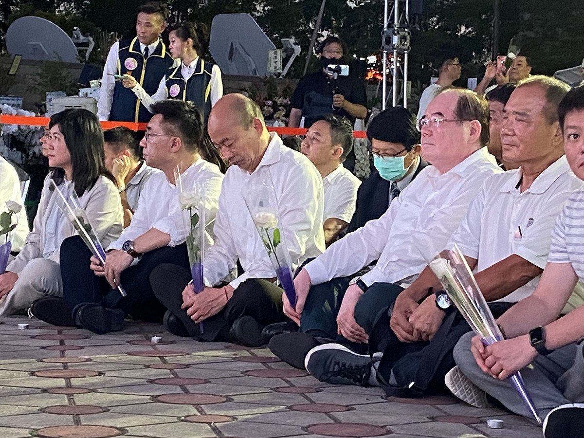 韓國瑜出席許崑員追思晚會 圖:孫家銘攝（資料照片）