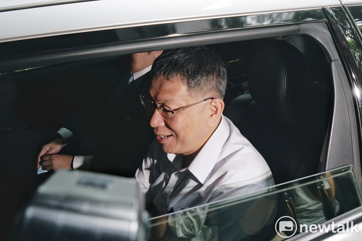 照片為台北市長柯文哲當時到北檢說明葛特曼案。 圖：張良一／攝（資料照片）