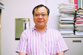 台大教授李篤中被爆曾受聘中國「長江學者」、「千人計劃」、主持科研計畫等，遭教育部裁罰30萬元。（資料照） 圖：擷取自台灣大學化學工程學系官網
