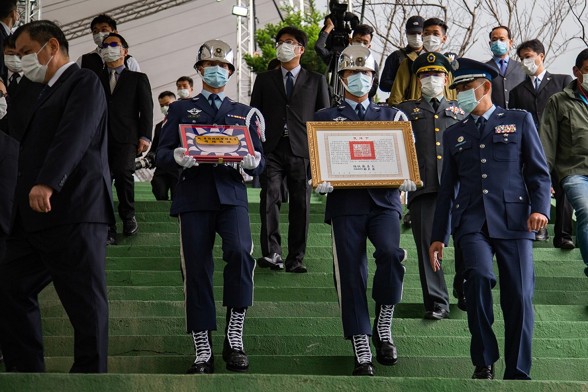 前總統李登輝奉安儀式7日上午在五指山國軍示範公墓舉行。 圖：軍聞社提供