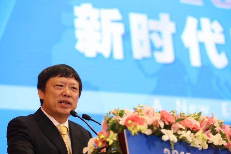 胡錫進針對中國社會薪資與貧富差距在微博發表評論，不料卻遭大批網友砲轟。 圖：擷取自baidu