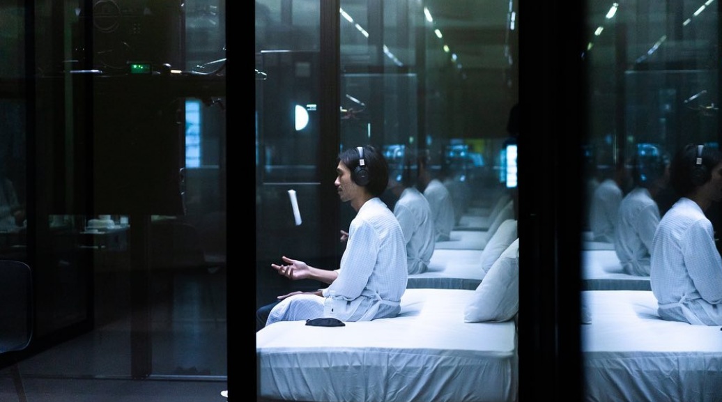 《王冠村Corona Villa》患者隔離中 圖:擷取自北美館IG