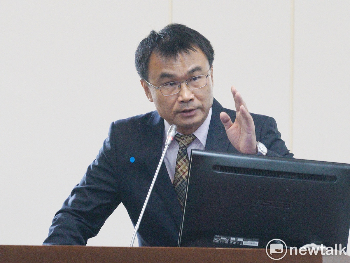 農委會主委陳吉仲在立院經濟委員會備詢。 圖：張良一/攝