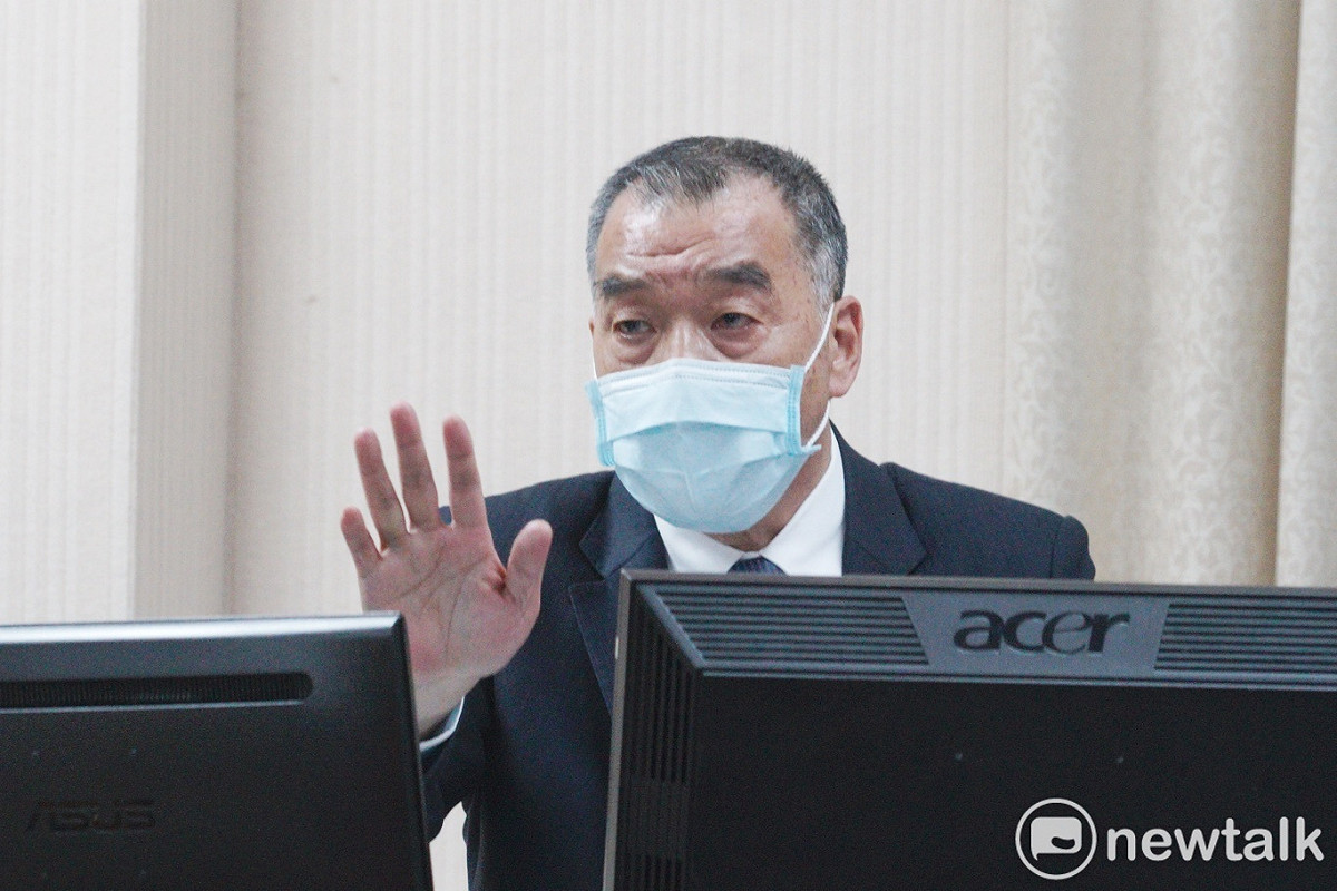 國防部長邱國正在立院外交及國防委員會備詢。 圖：張良一/攝