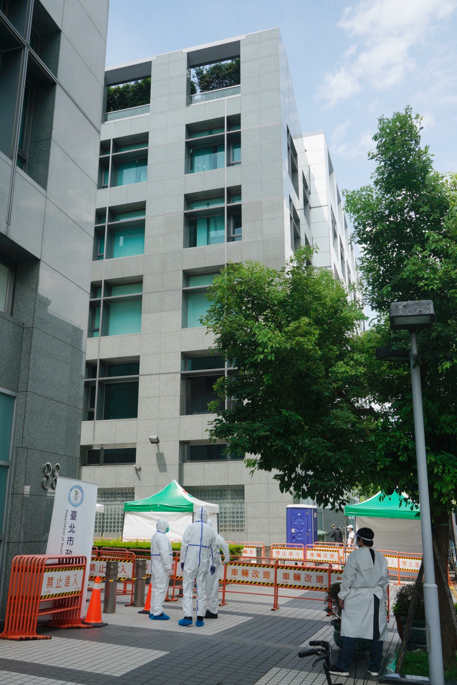 內湖壹電視有2名員工陰轉陽確診，壹電視今日表示，已緊急成立應變小組、擴大匡列接觸者。 圖：張良一/攝(資料照)