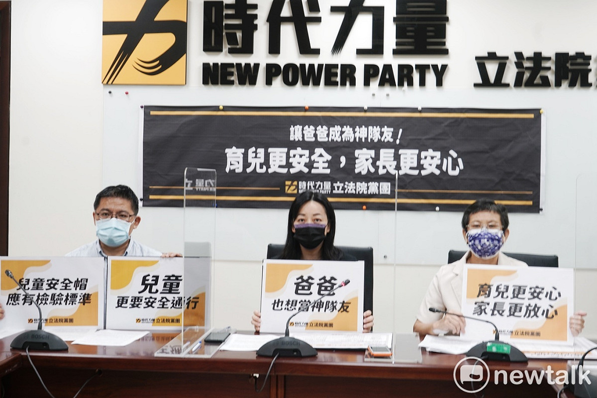 時代力量立委邱顯智（左起）、王婉諭、陳椒華。 圖：張良一/攝(資料照)