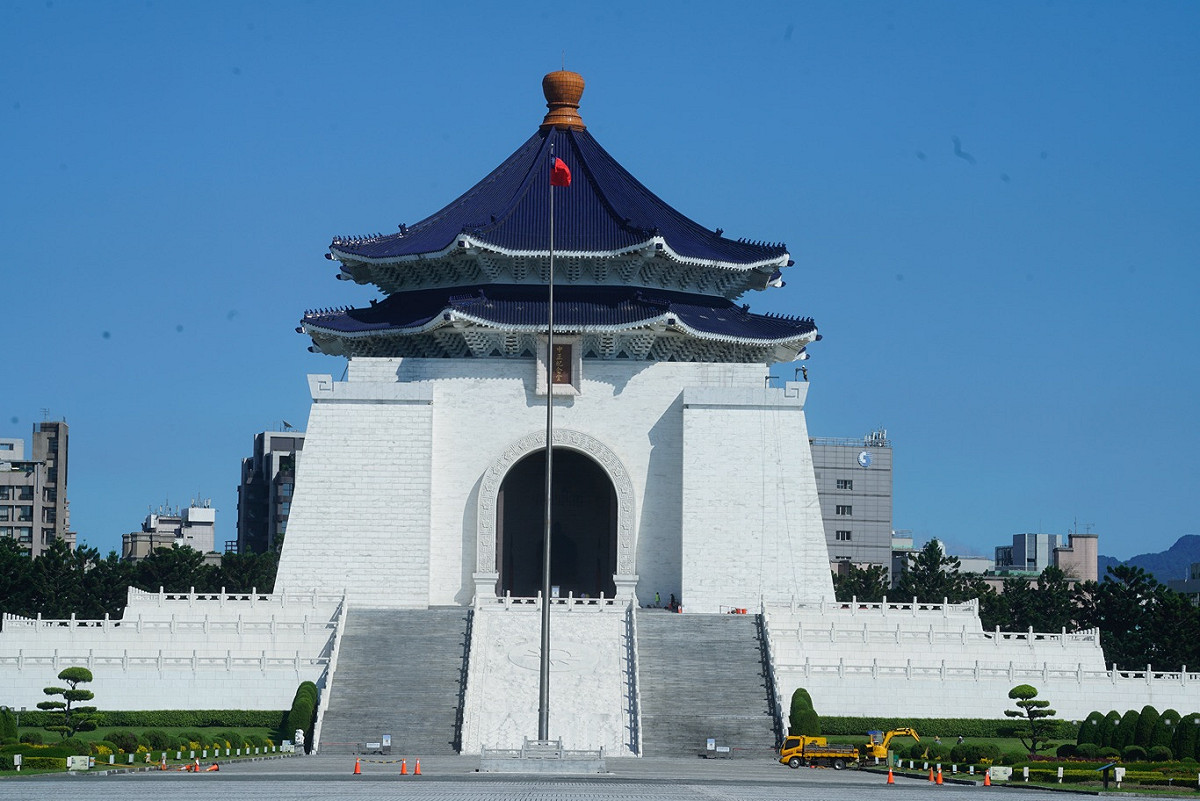 促進轉型正義委員會日前公布中正紀念堂轉型方案，擬移除蔣公銅像並轉型為「反省威權歷史公園」。 圖：張良一/攝
