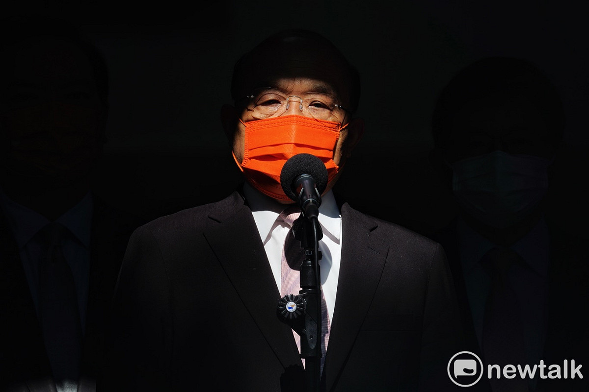 行政院長蘇貞昌在立法院受訪。 圖：張良一/攝