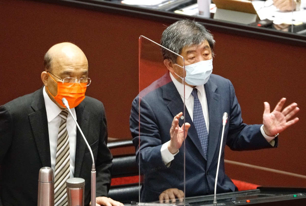 行政院長蘇貞昌、衛福部長陳時中在立院備詢。 圖：張良一/攝