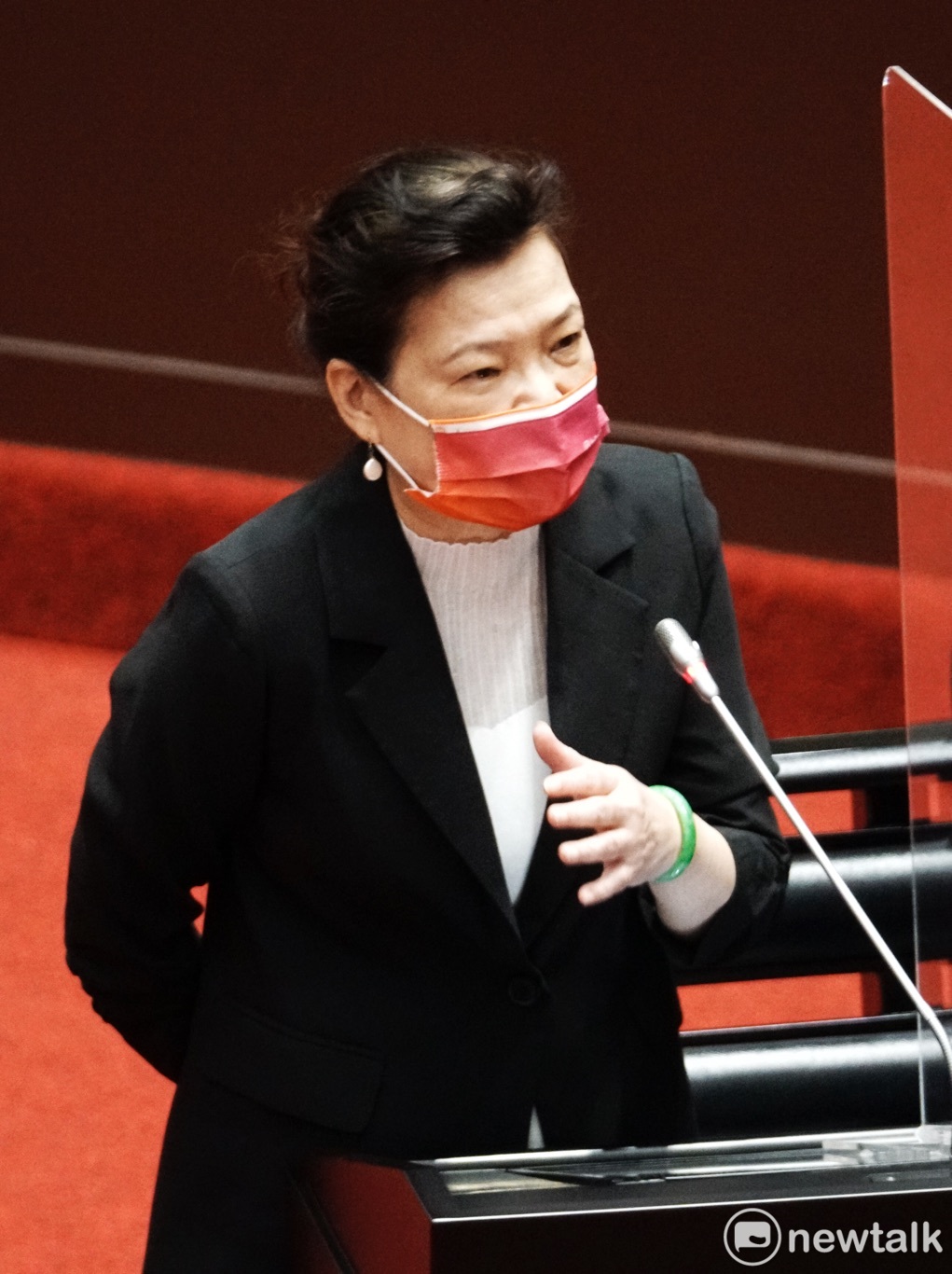 經濟部長王美花在立院院院會備詢。 圖：張良一/攝