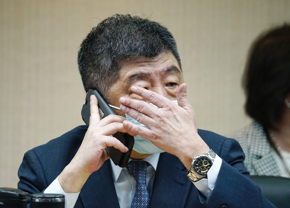陳時中於立法院社福衛環委員會回應屏東挖眼案。 圖：張良一/攝