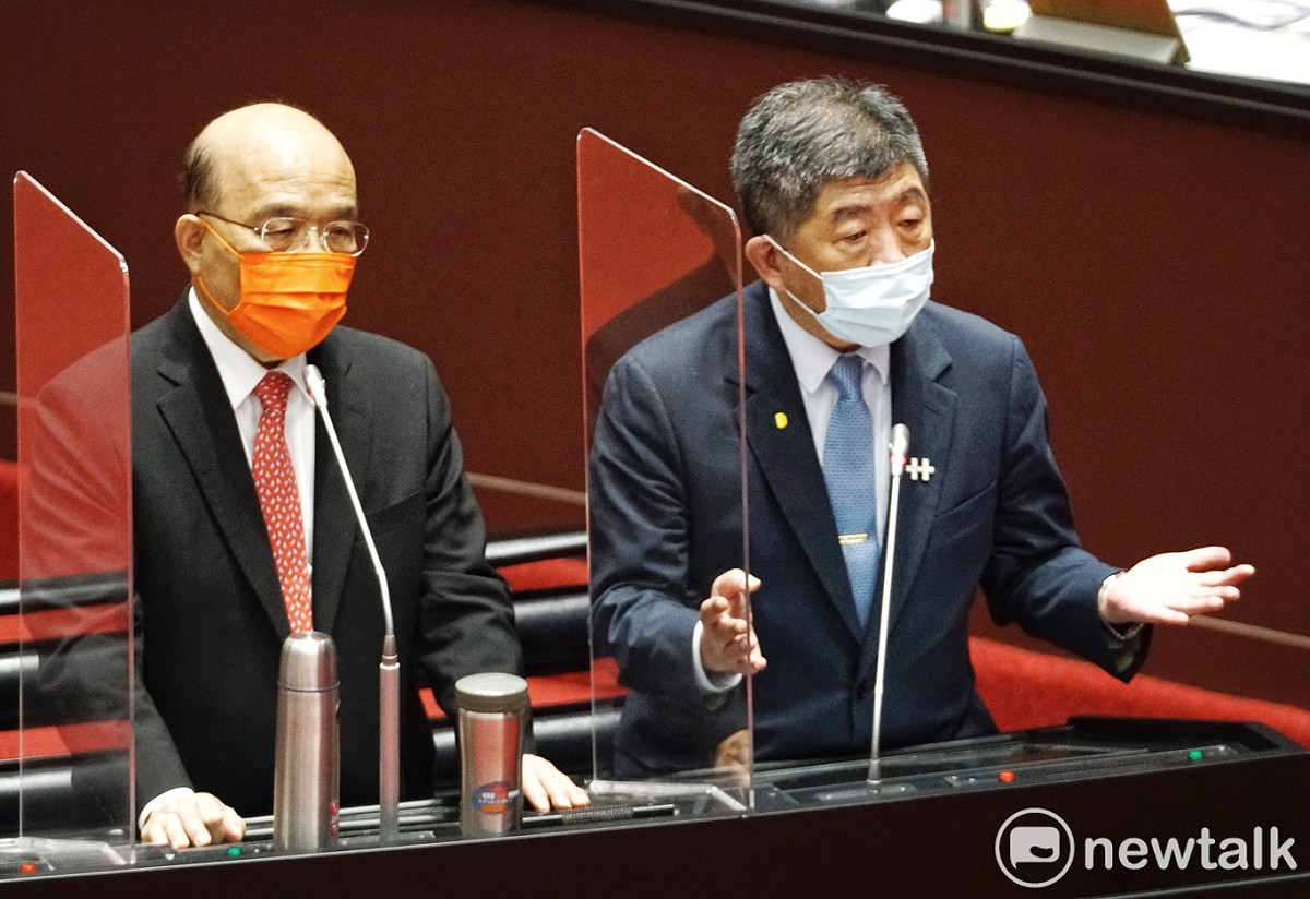 行政院長蘇貞昌、衛福部長陳時中在立院院會備詢。 圖：張良一/攝