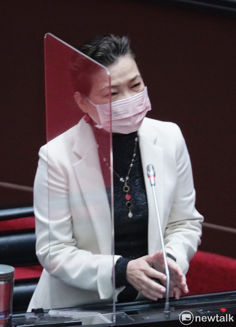 經濟部長王美花在立院院會備詢。 圖：張良一/攝