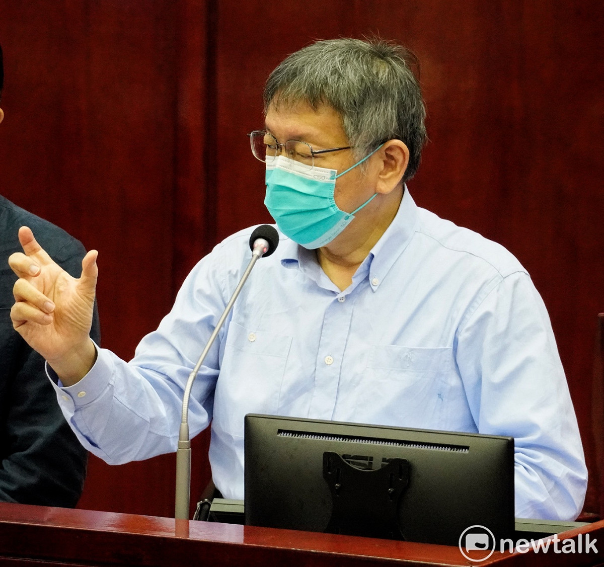 台北市長柯文哲在台北市議會備詢。 圖：張良一 / 攝