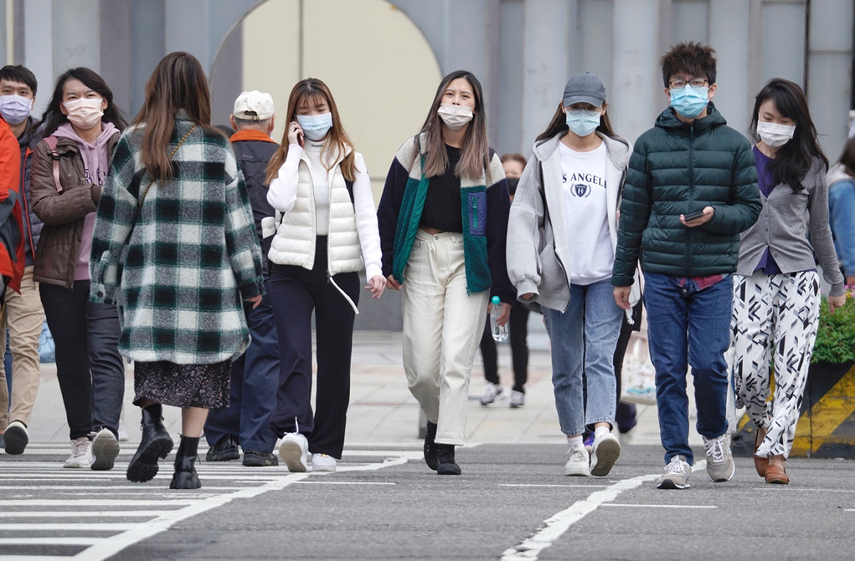 今晨平地最低氣溫持平，大約在 15度左右。 圖：張良一/攝